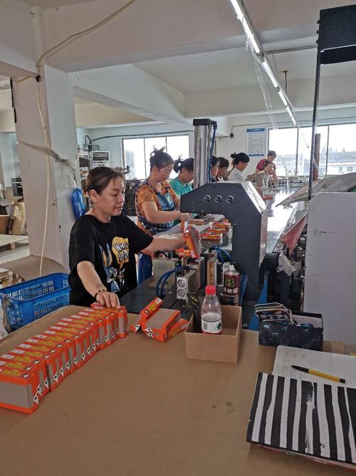 生祠附近攬晟紙制品急招臨時(shí)工寶媽20名 兼顧家庭與工作，彈性崗位等您來